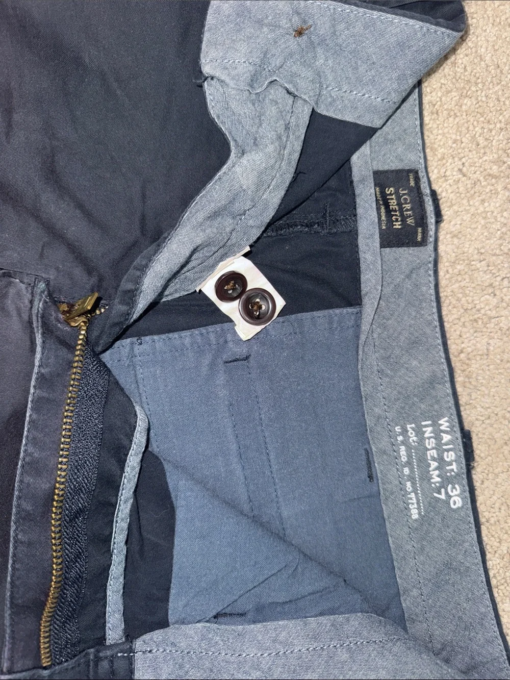 Men's dark navy worn deck shorts 36W 7” stretch
